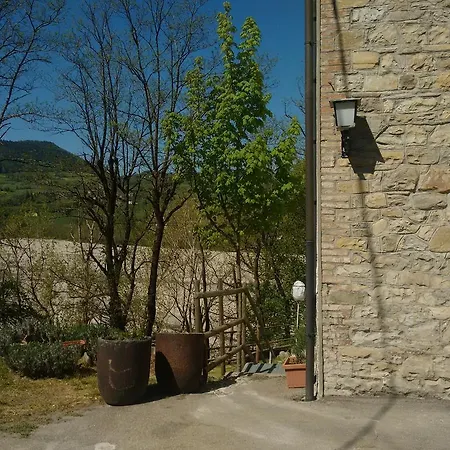 Ca' Del Ghiro Bed & Breakfast Terenzo